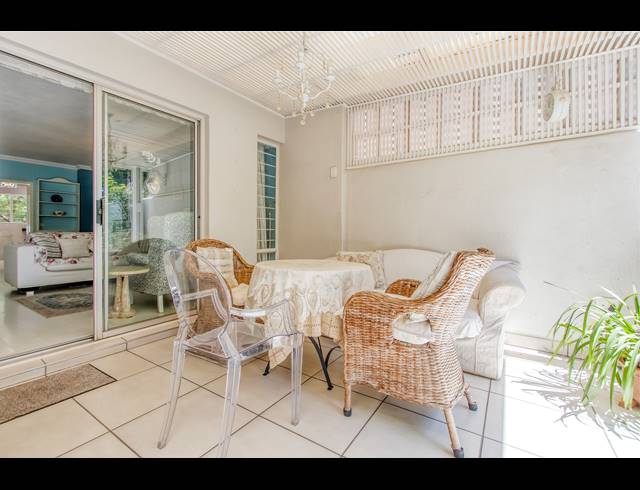 2 BEDROOM DUPLEX SOLD IN BRYANSTON